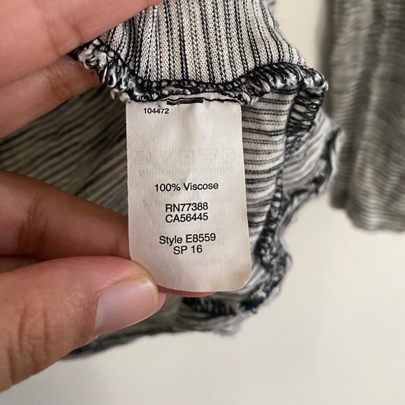 Madewell Anthem Forward-Seam Tee in Mini Stripe - Picture 7 of 8